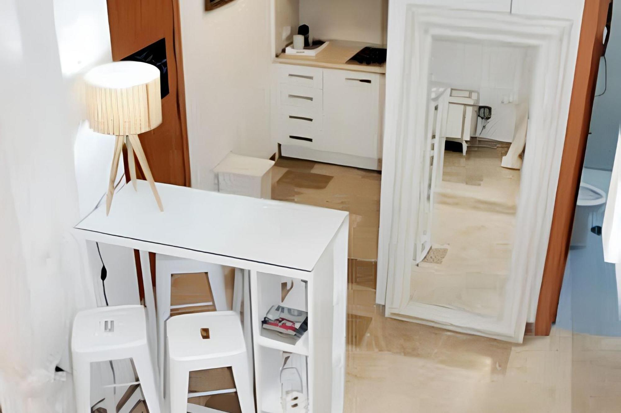 Charming 40 M² + Internet Málaga