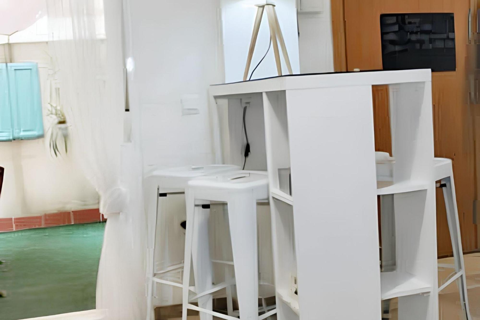 Charming 40 M² + Internet * Málaga
