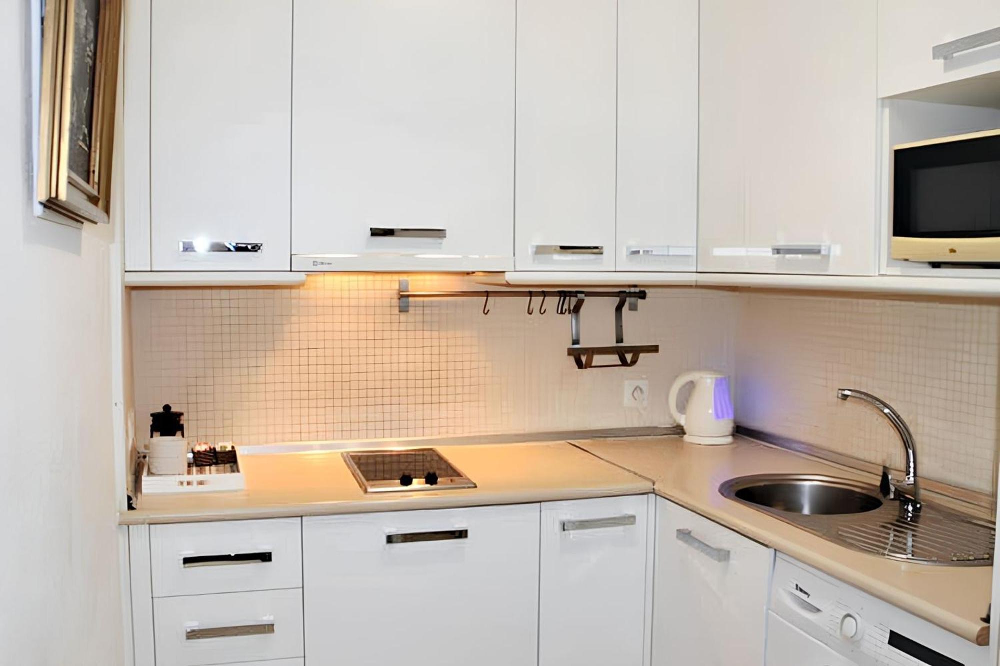 Charming 40 M² + Internet Apartamento