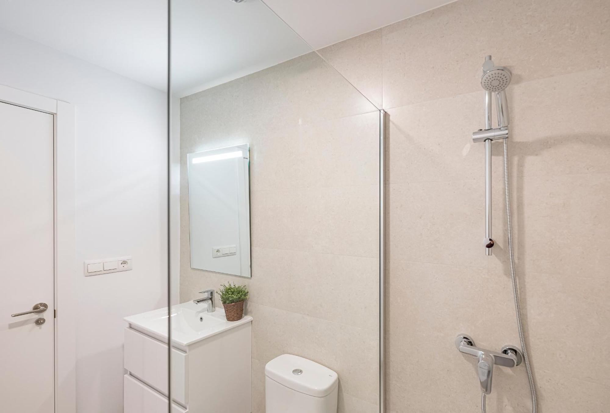 Apartamento Duplex Vicente Gomez De Cadiz 23 Málaga