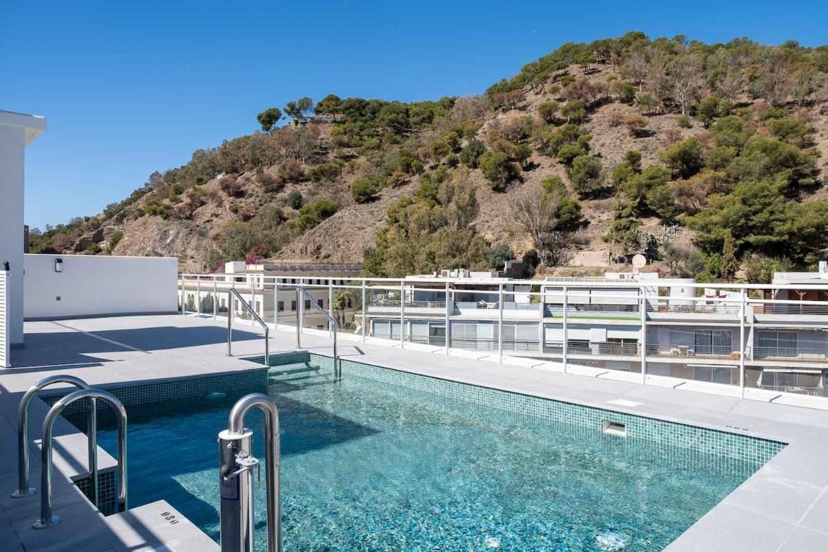 Your Sunny Retreat! Modern Steps To The Apartamento *