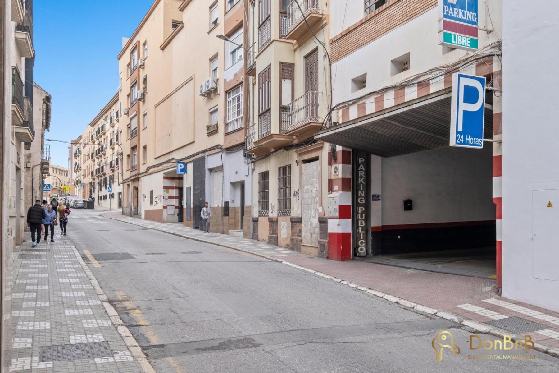 Flat With Balcony * Málaga