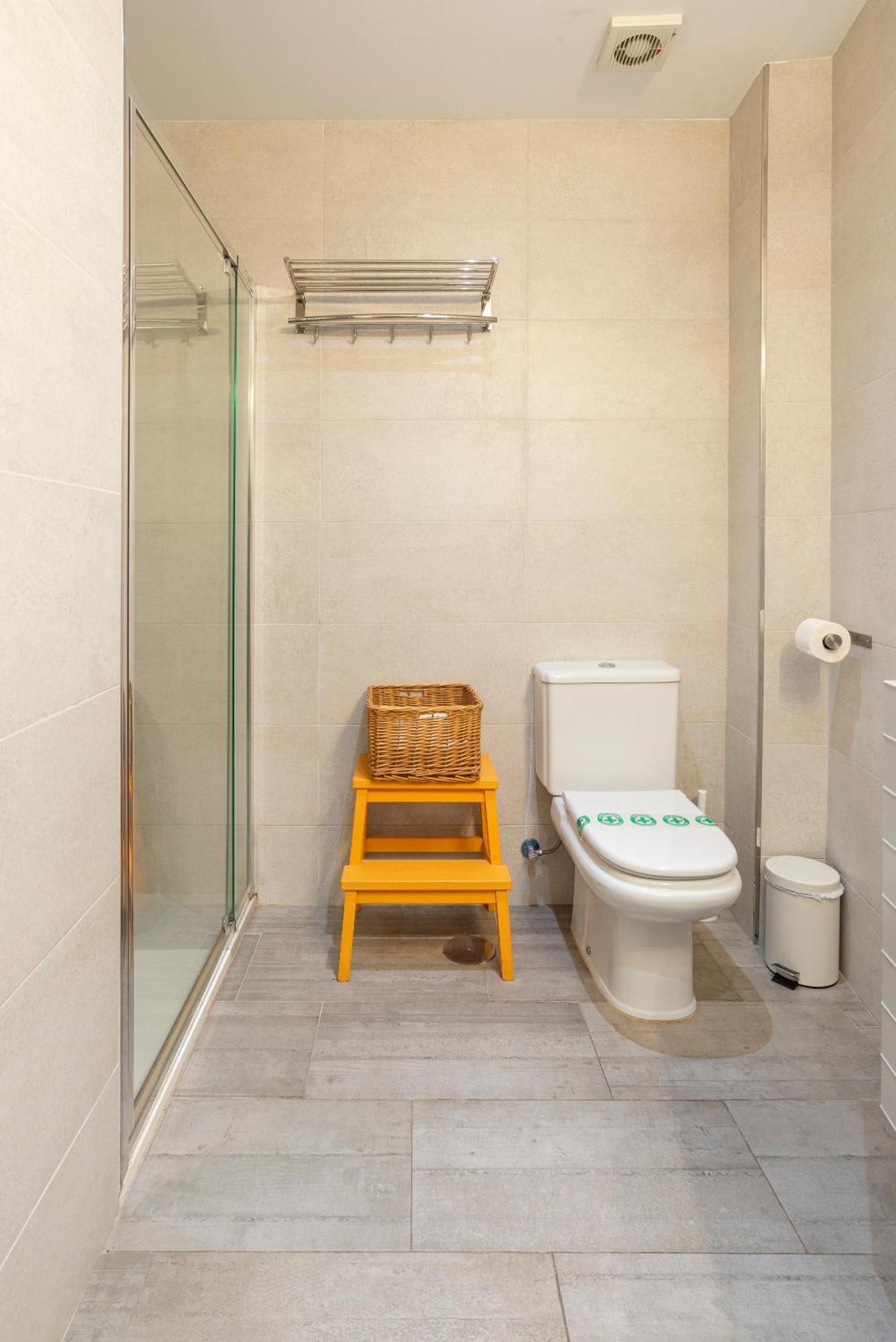 Apartment Andres Perez & Quiet Courtyard By Ele