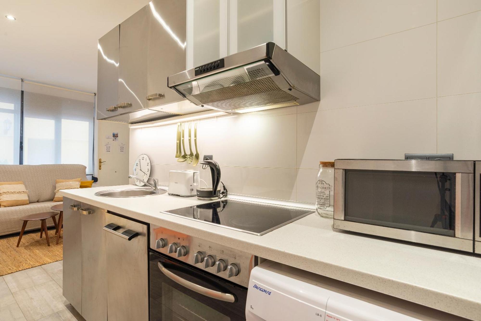 Apartment Andres Perez & Quiet Courtyard By Ele Malaga