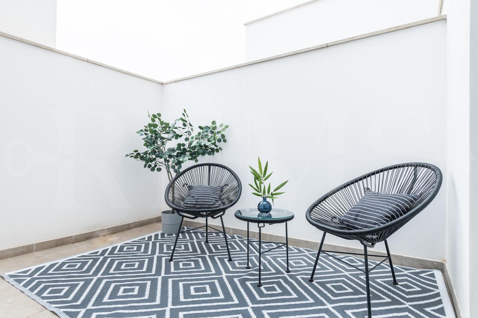 Comfortable Near The Center By Rems Apartamento