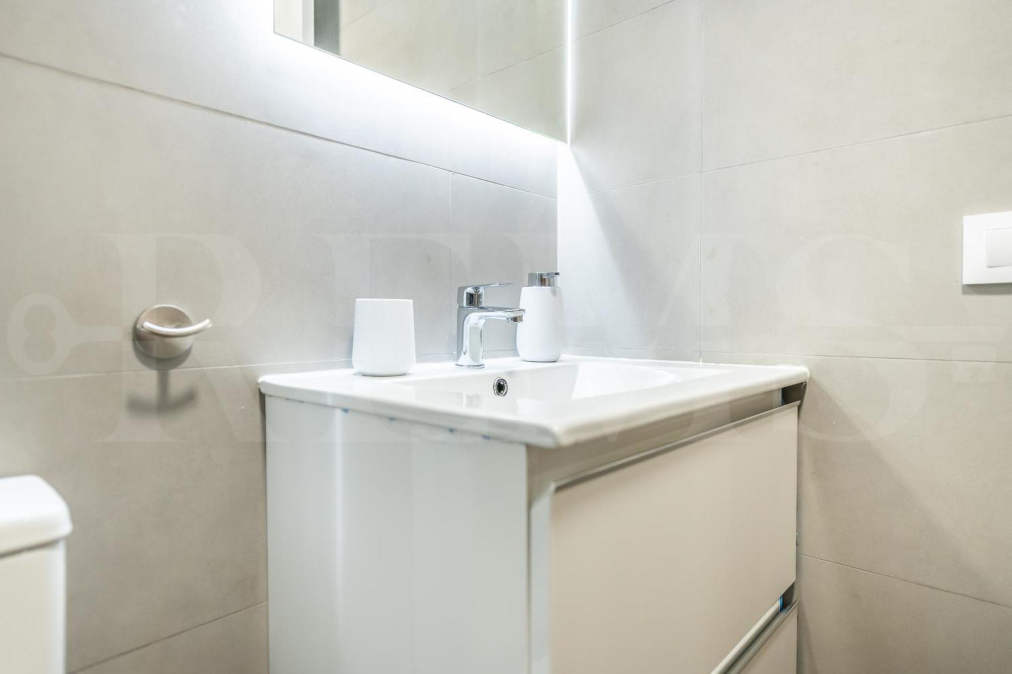 Apartamento Comfortable Near The Center By Rems Málaga