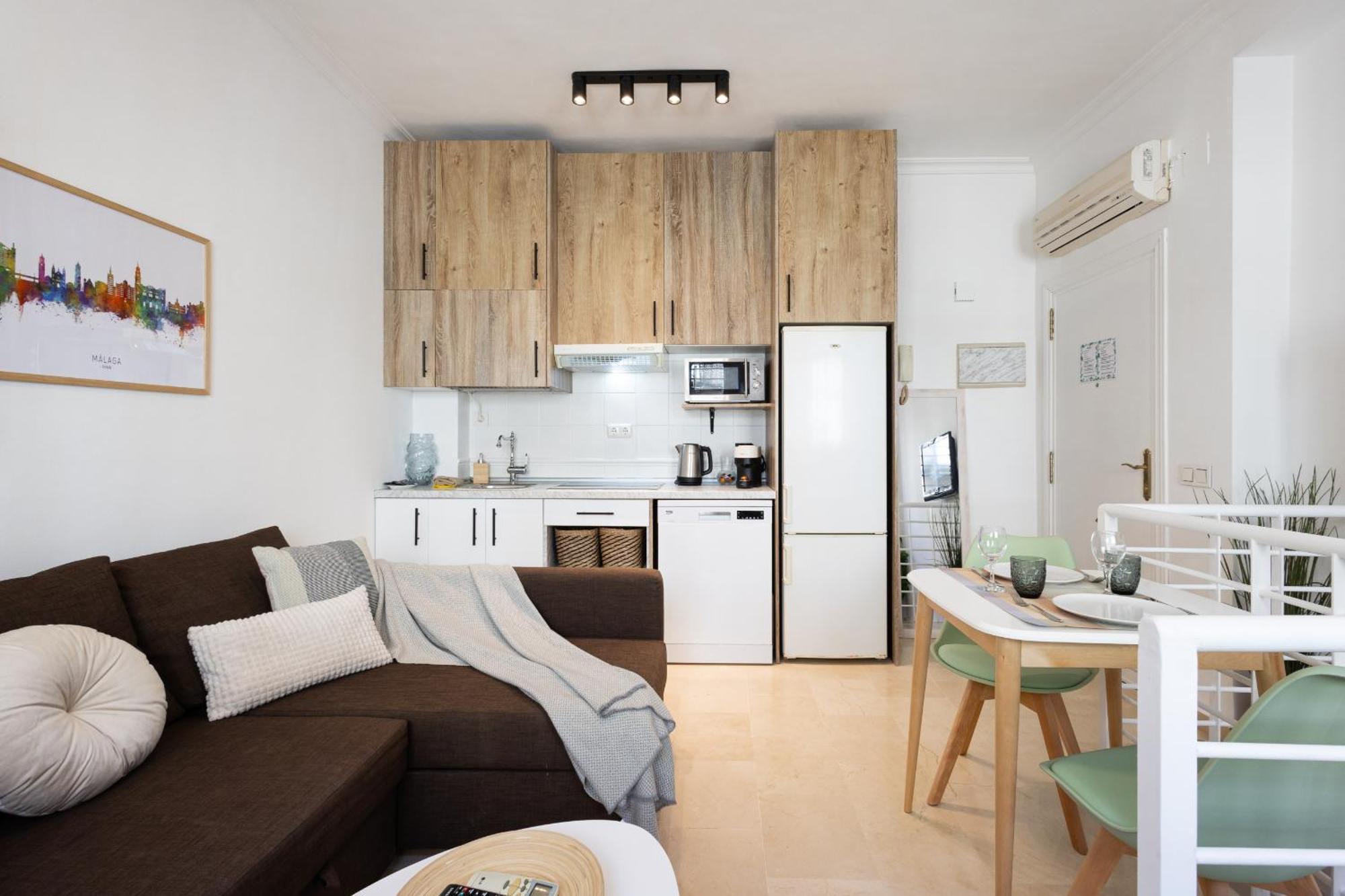 C39 Cosy Next To The Center Apartment Malaga