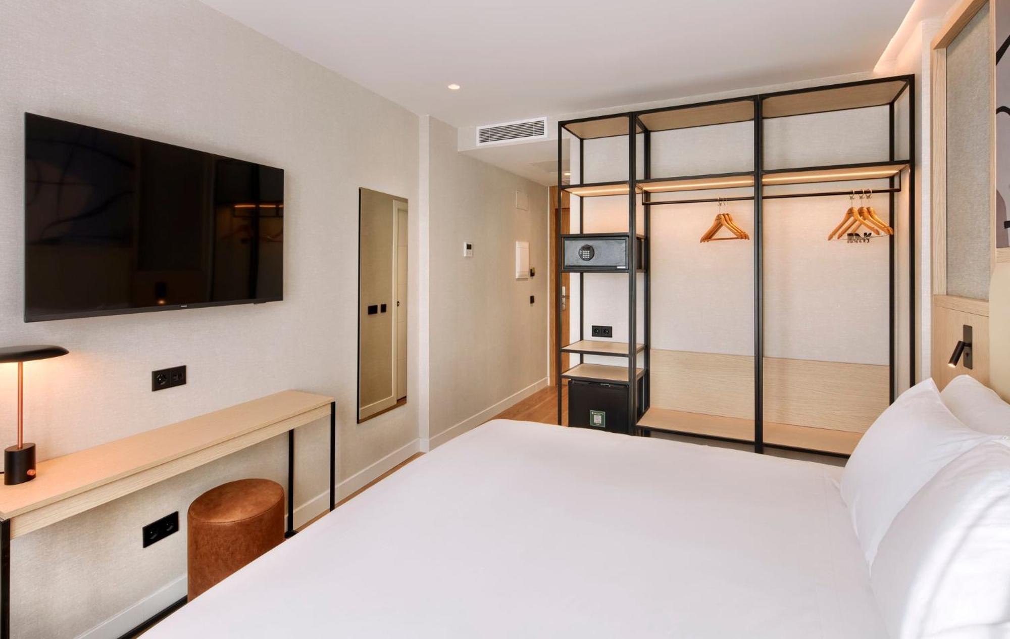 Sercotel Rosaleda Hotel 4*