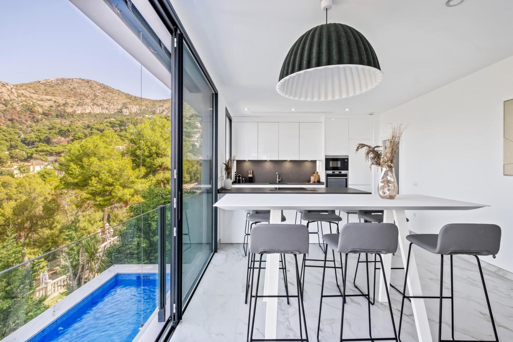 Villa Pinares De San Anton - Sea, City, Mountain Views, Close To Beach, Bbq