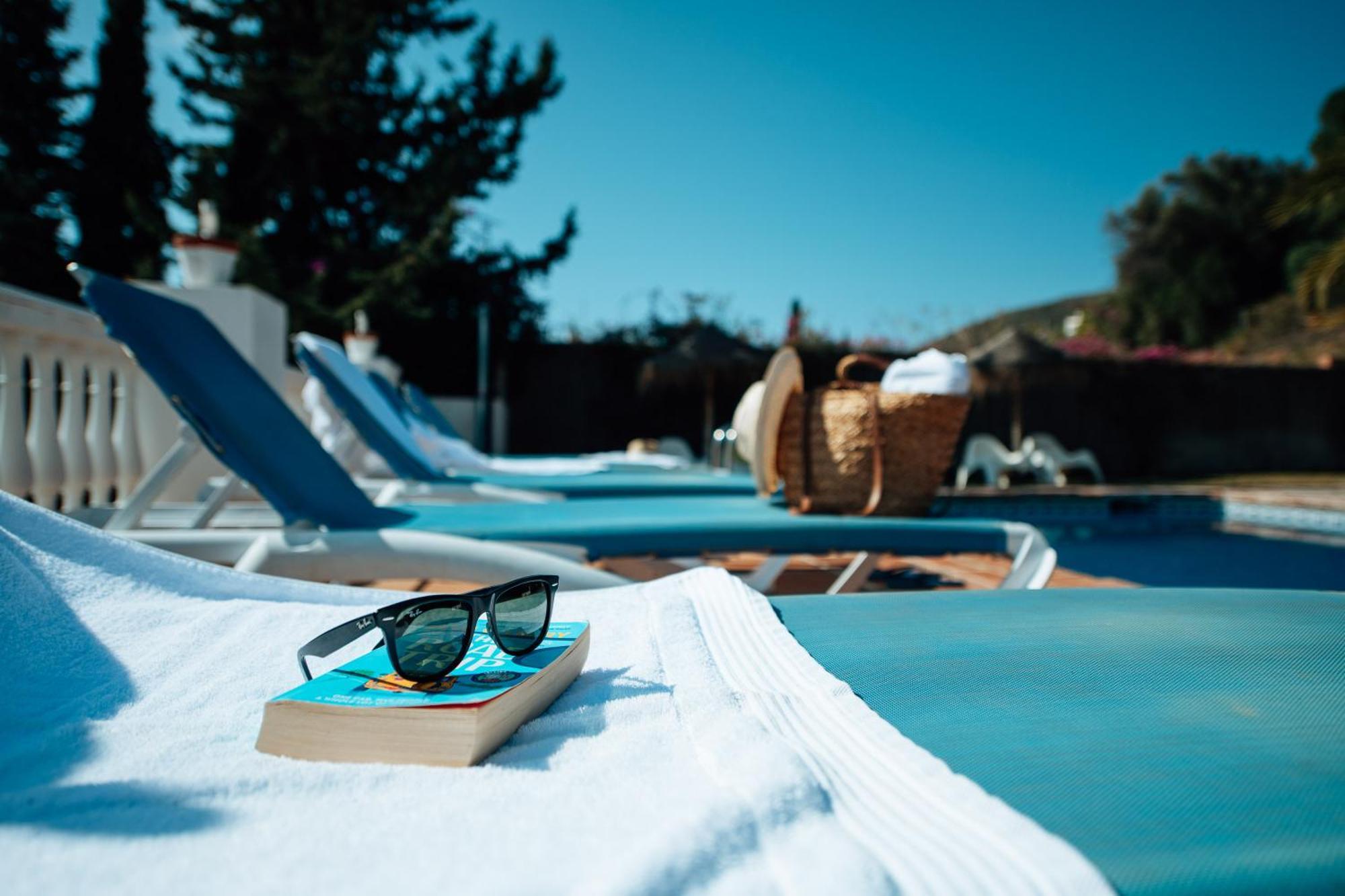 Gran Con Vistas Al Mar Y Piscina Privada Malaga