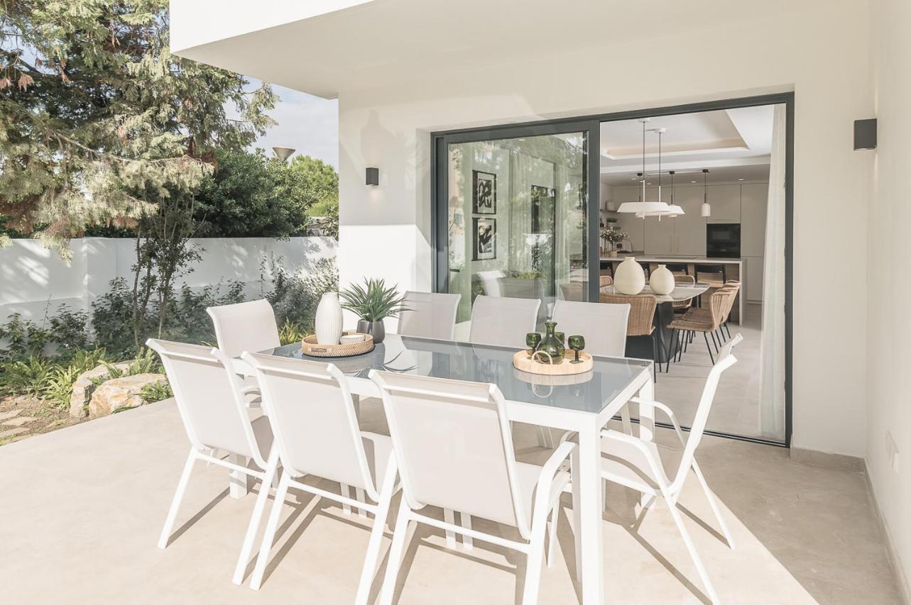 Apartamento Homeclub Con Piscina Privada En Guadalmar *