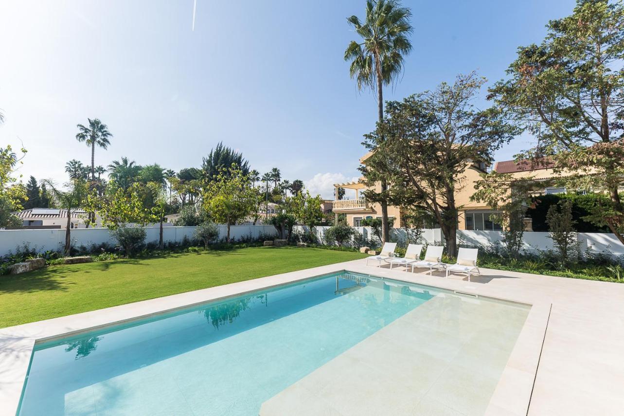 Apartamento Homeclub Con Piscina Privada En Guadalmar *