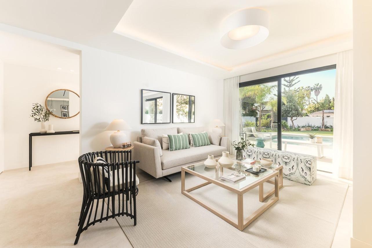 Homeclub Con Piscina Privada En Guadalmar Apartamento Málaga