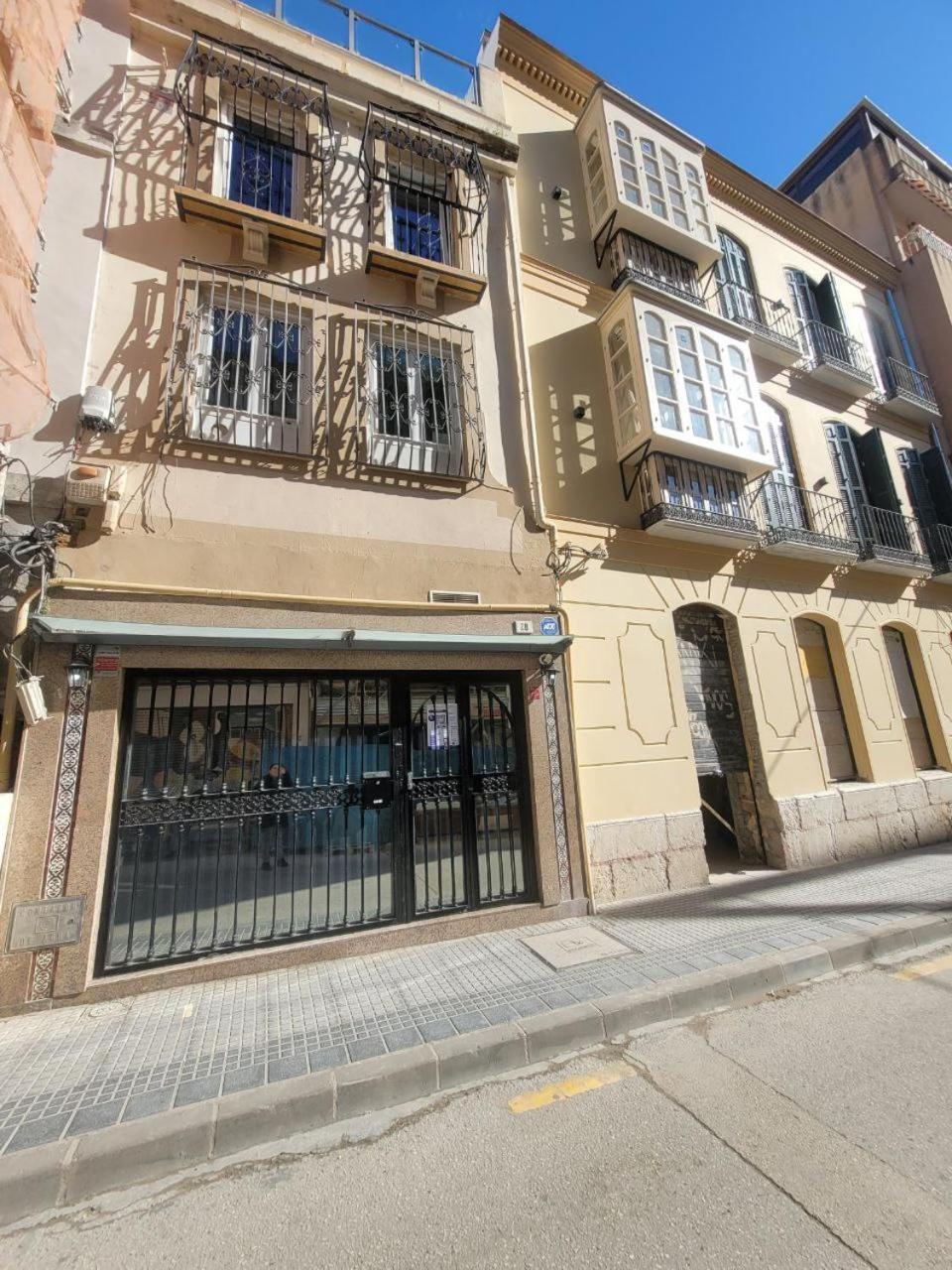 Ayz Frailes - Auto Check-in (adults Only) 3*