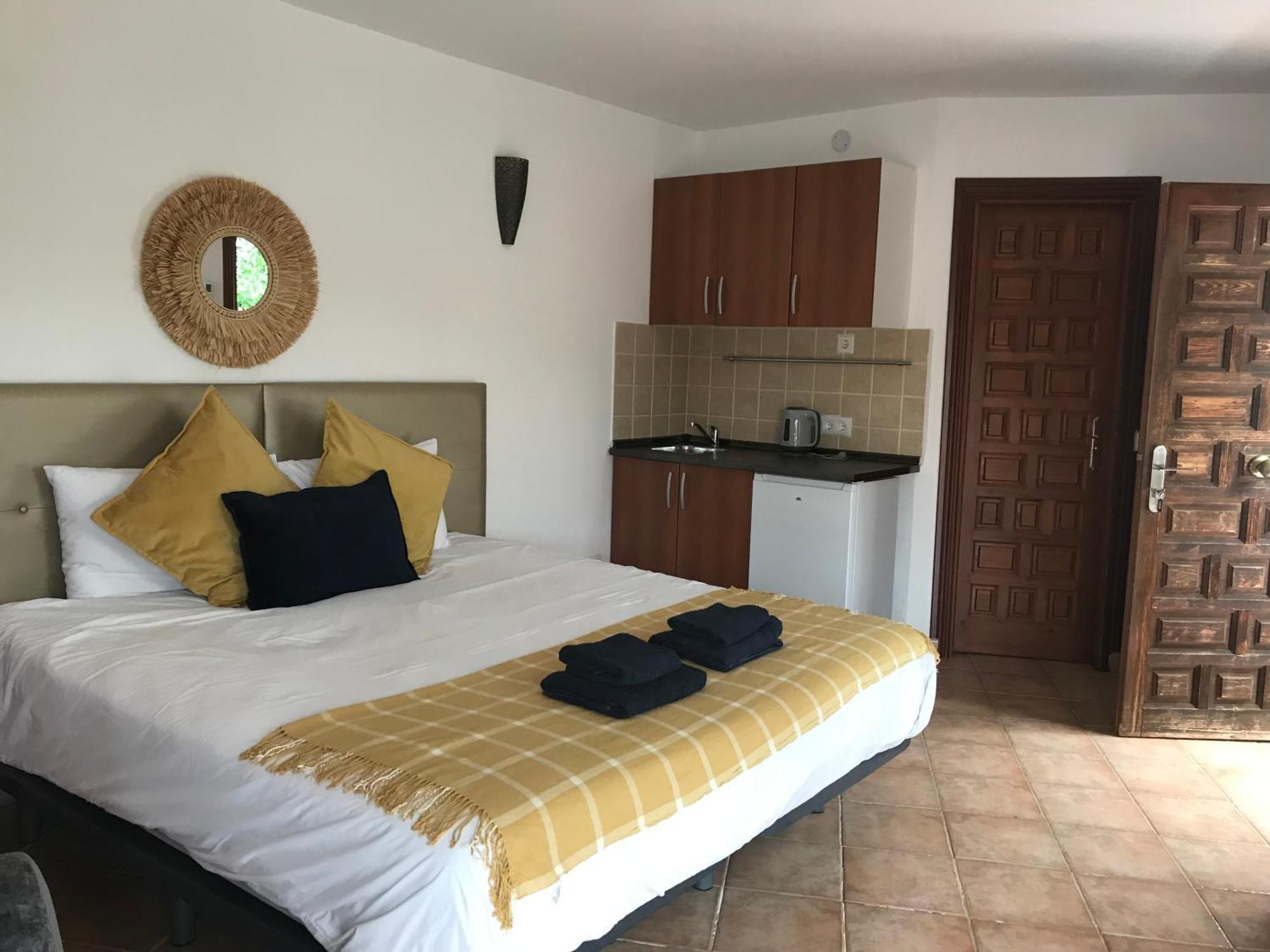 Casa Hermosa Mijas- 7 Bedroom Villa-sleeps 14 Villa *
