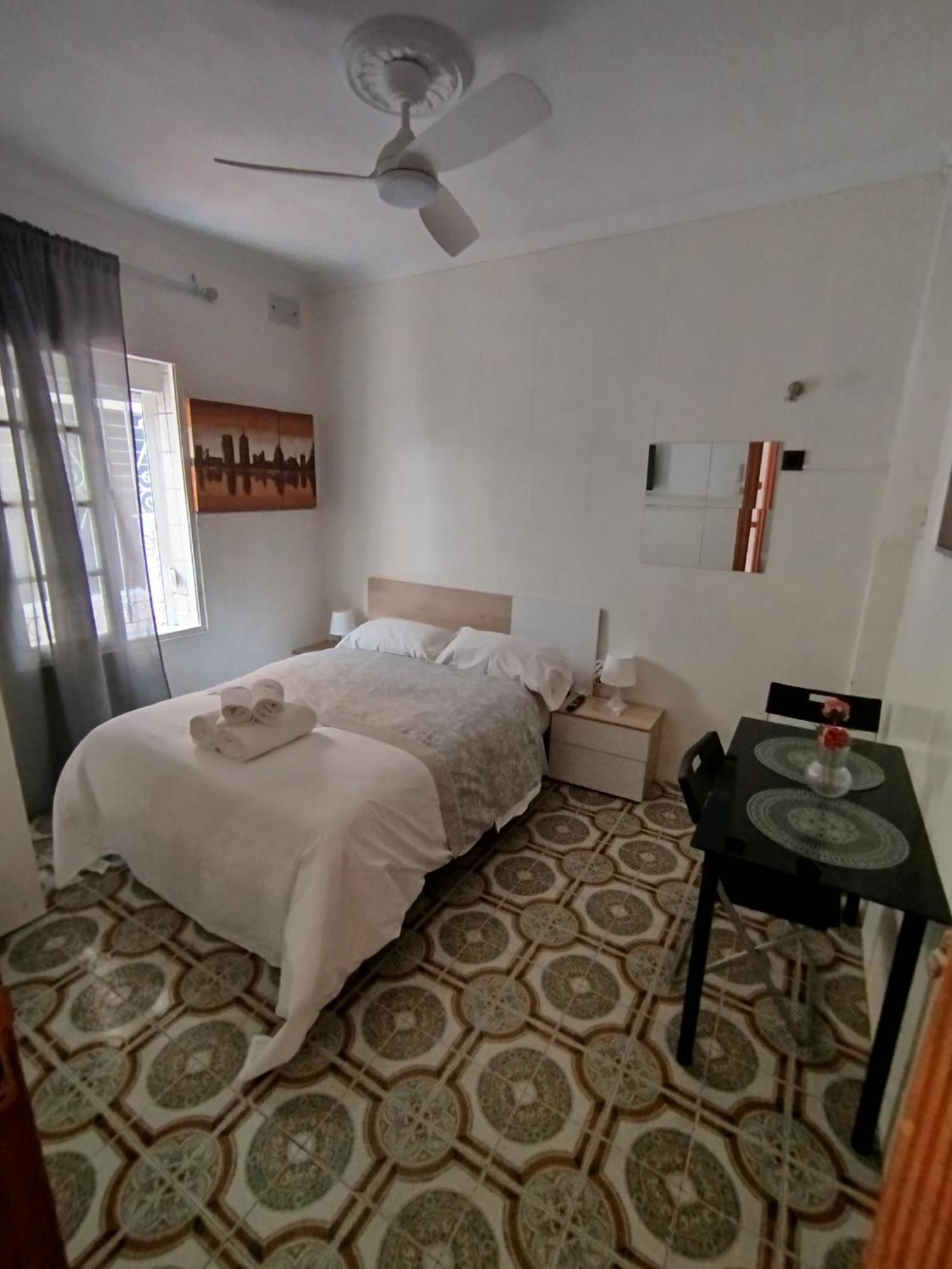 Homestay Center *