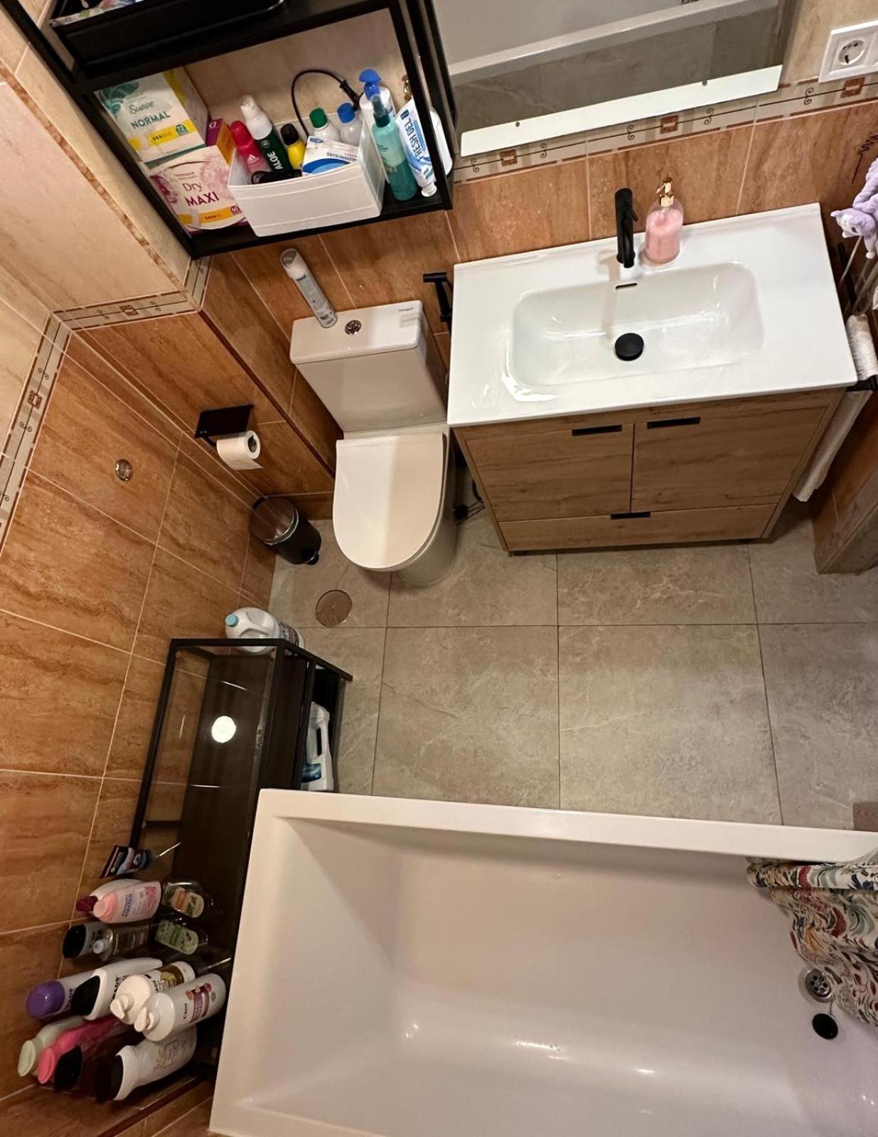 A Tiny Bright Space - Shared With 2 Cats *