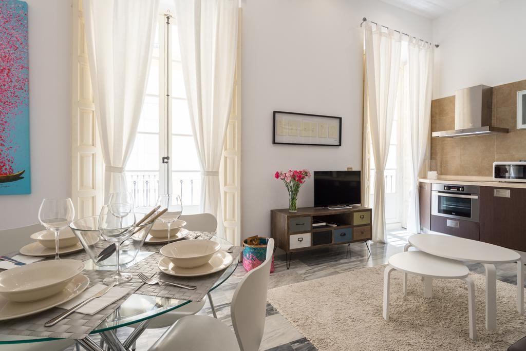 Apartment Plaza Picasso Malaga