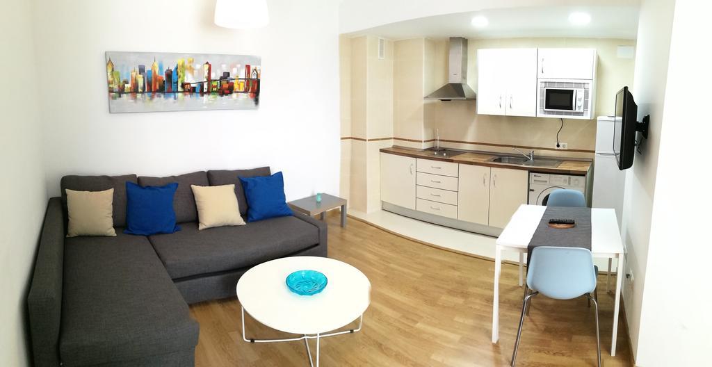 Mitjana Plaza Apartamento