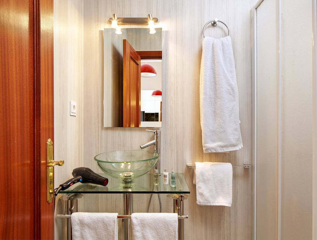 Lodgingmalaga Santos (adults Only) * Malaga