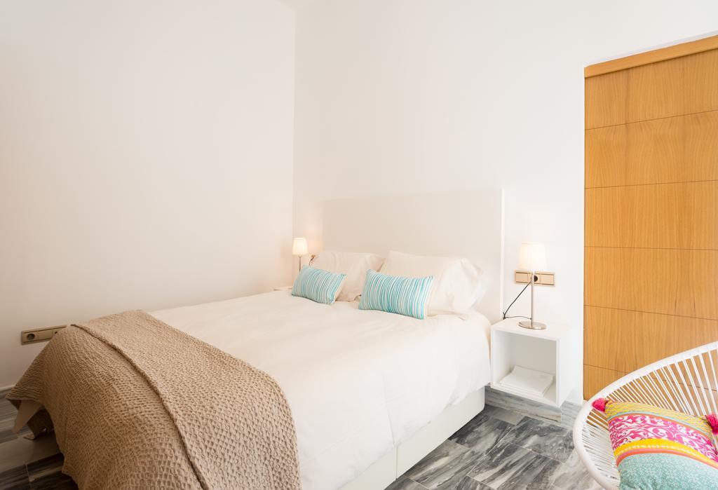 Plaza Picasso Apartment