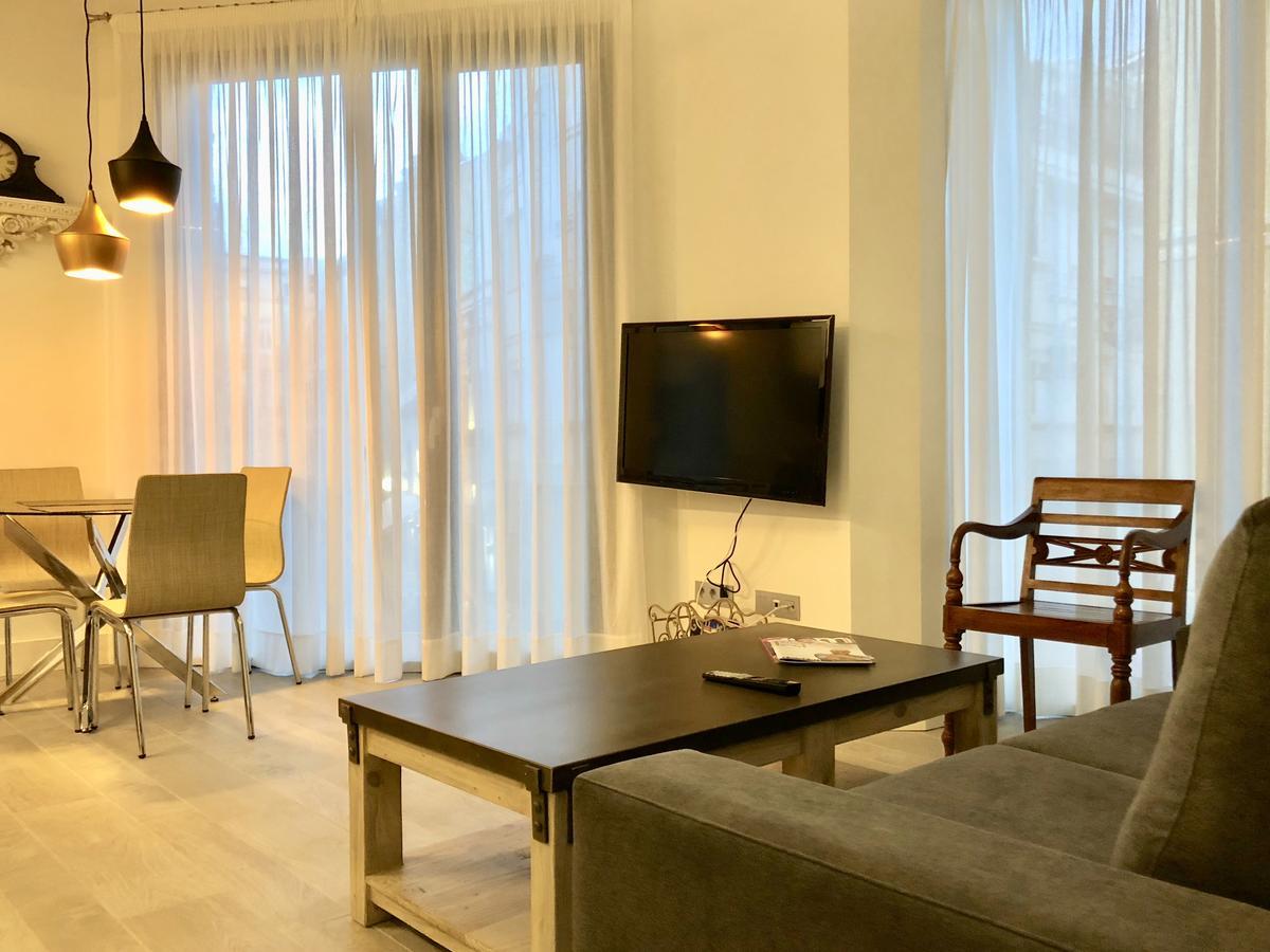 Apartment Urbanliving Cisneros *