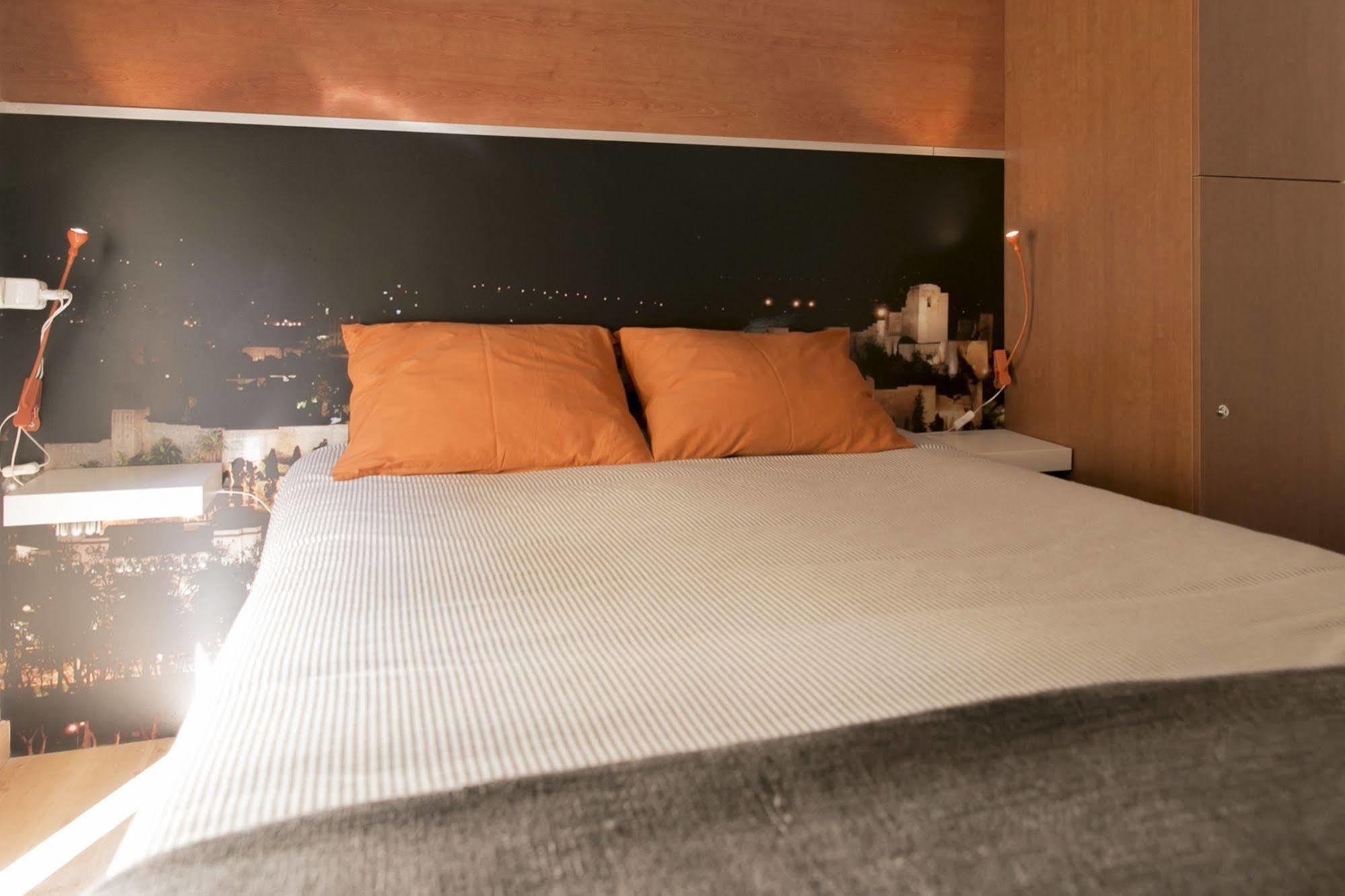 Chinitas Urban Hostel
