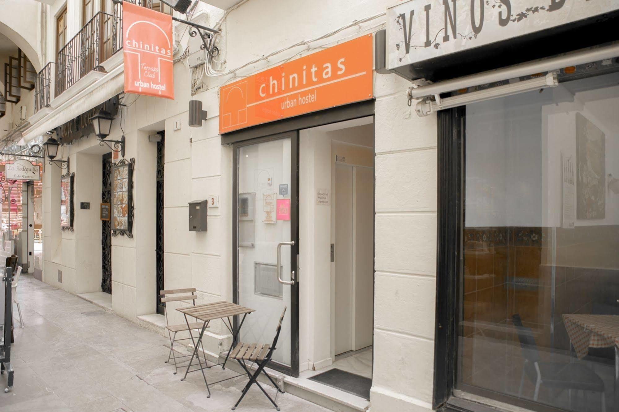 Chinitas Urban Hostel *