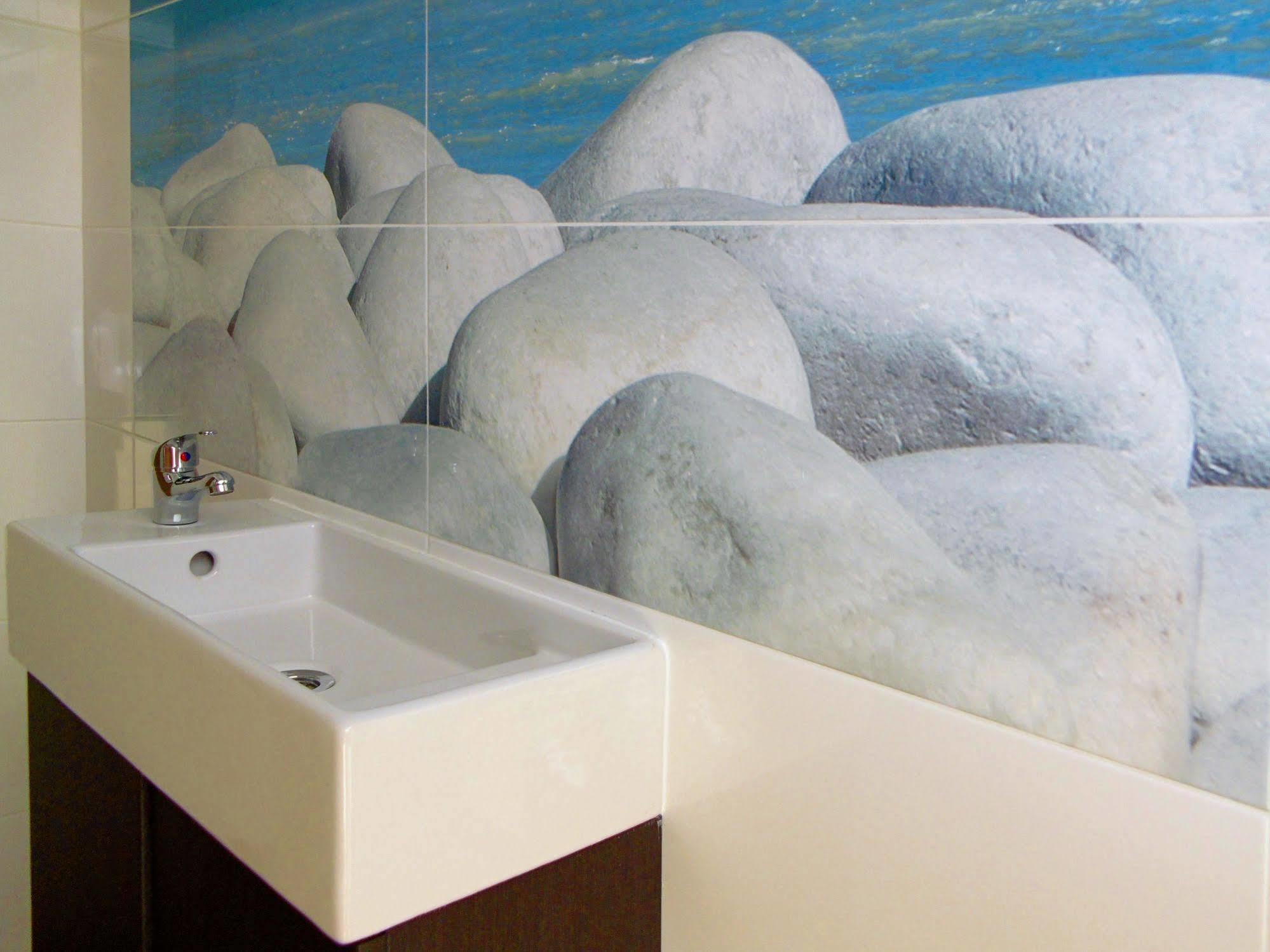 Chinitas Urban Hostel *