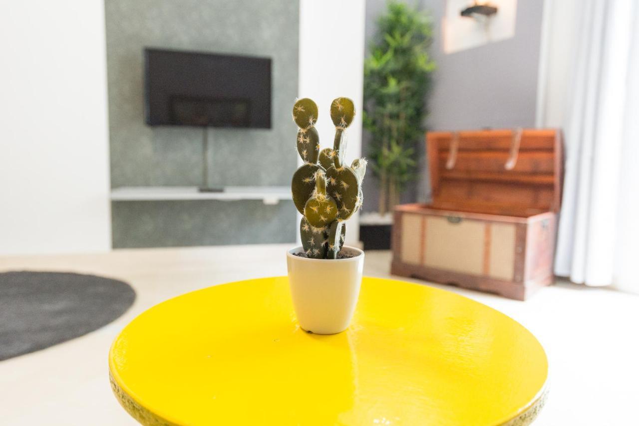 Gr1-xl Apt For Big Groups-15min On Foot To Old Town Apartamento *