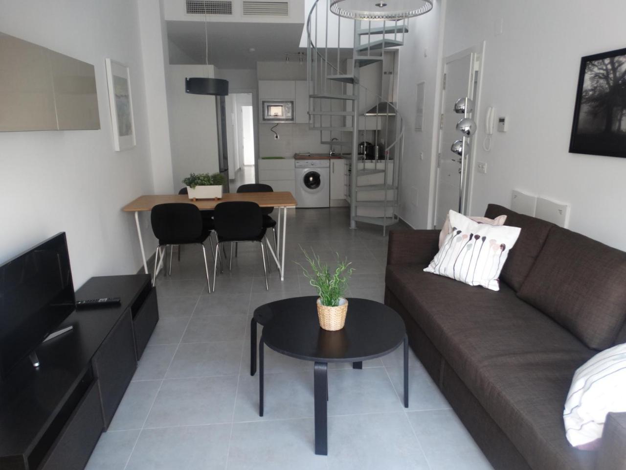 Apartamento - Jinetes, 10 *
