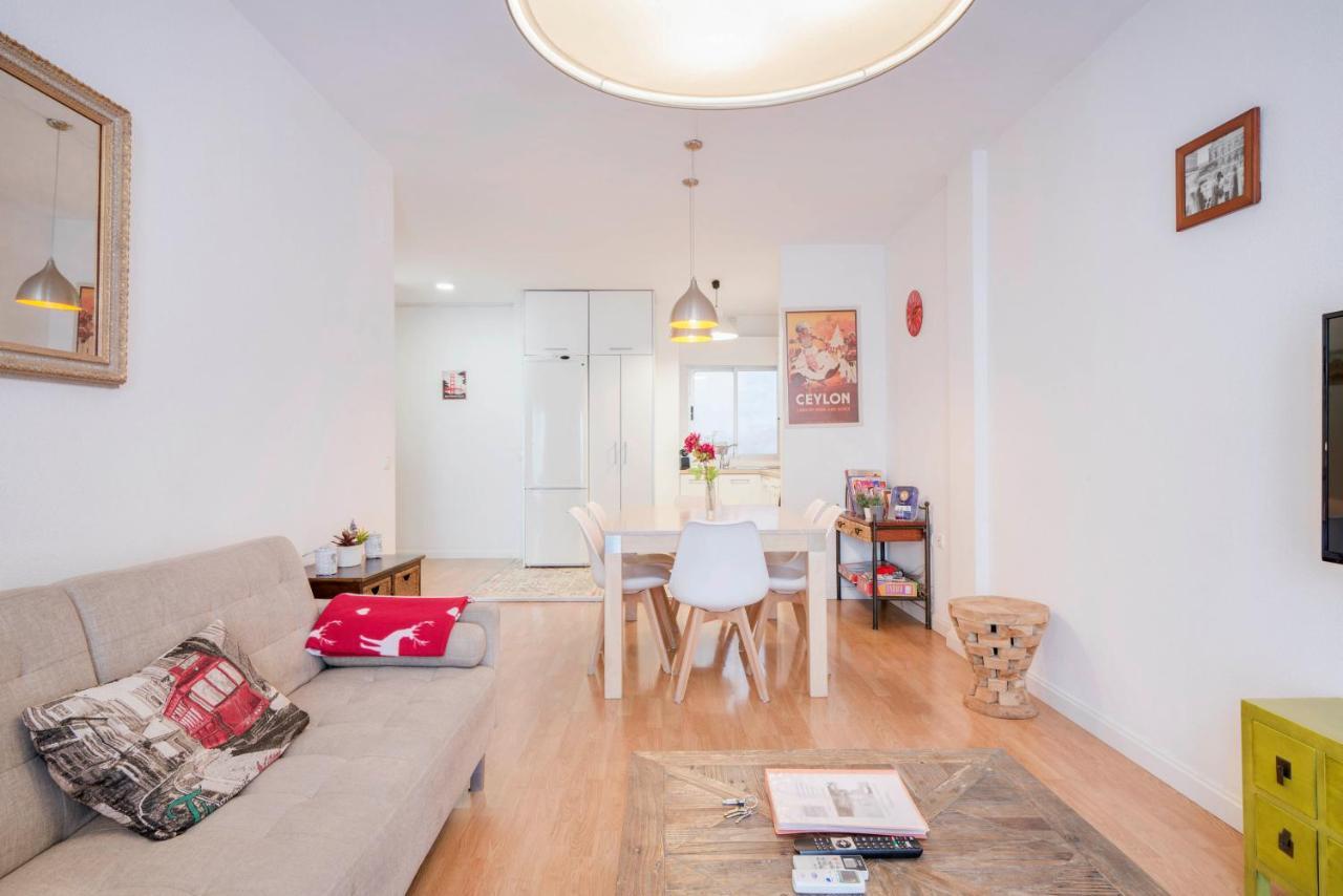 Urbanchicmalaga 3 Bedroom Spacious Quiet Historic Apartment