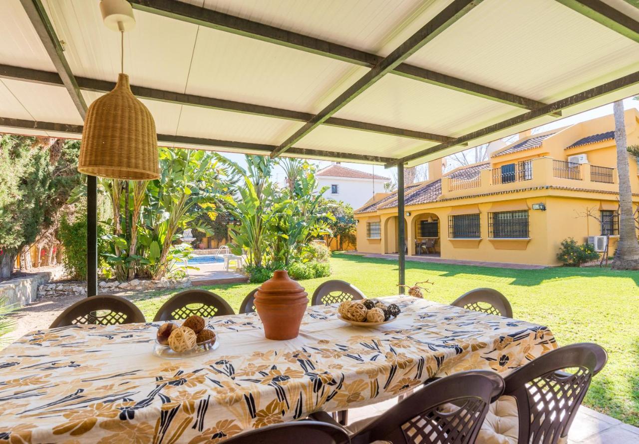 Guadalmar: Con Piscina Villa *