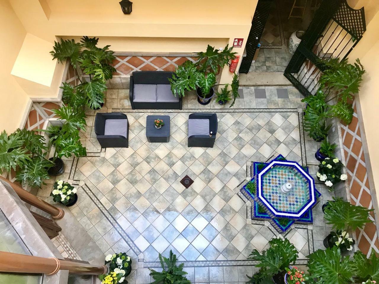 Casa Miraflores Pensión 3*