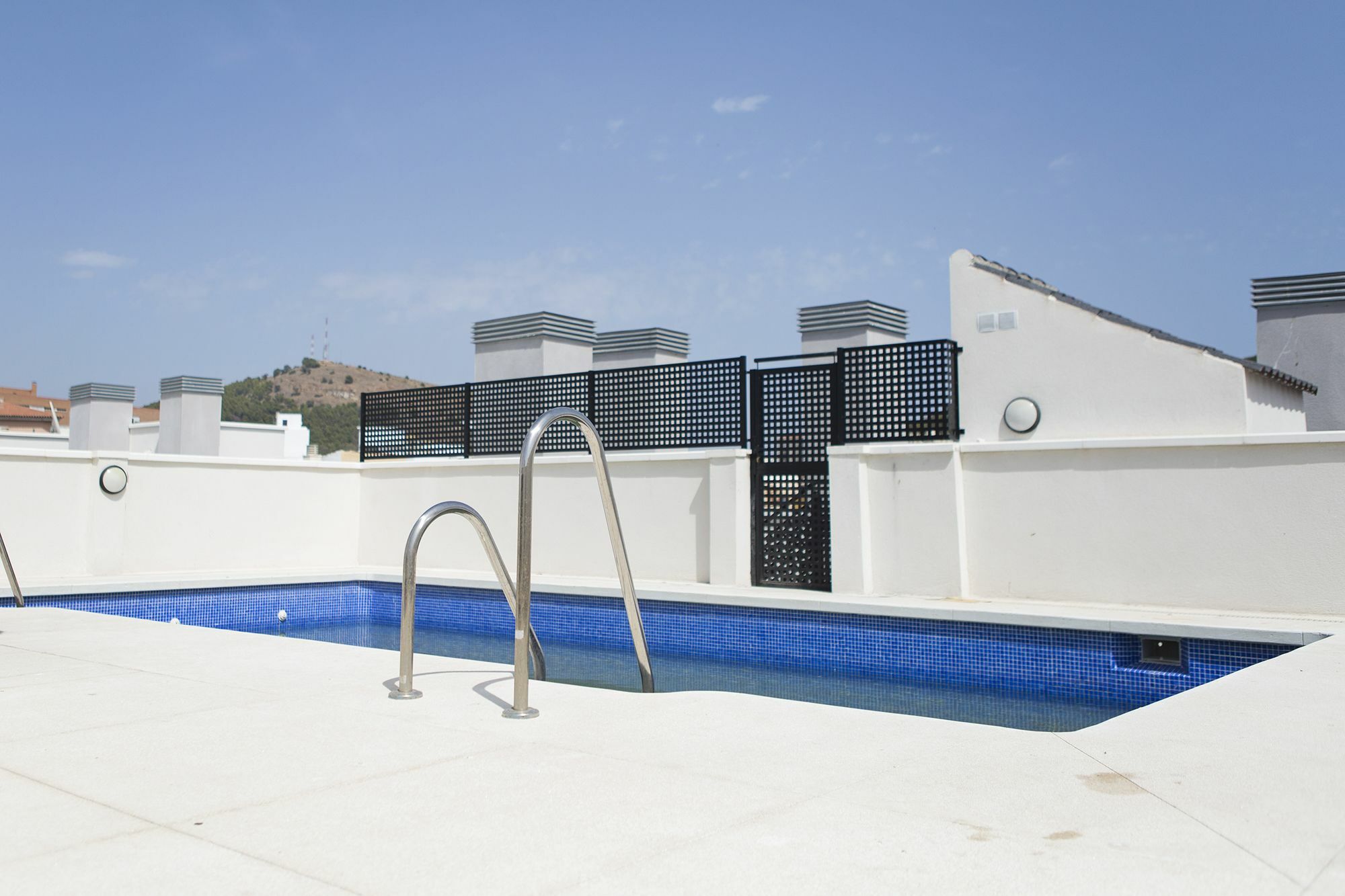 Suncity Refino Oriental Con Piscina Apartamento