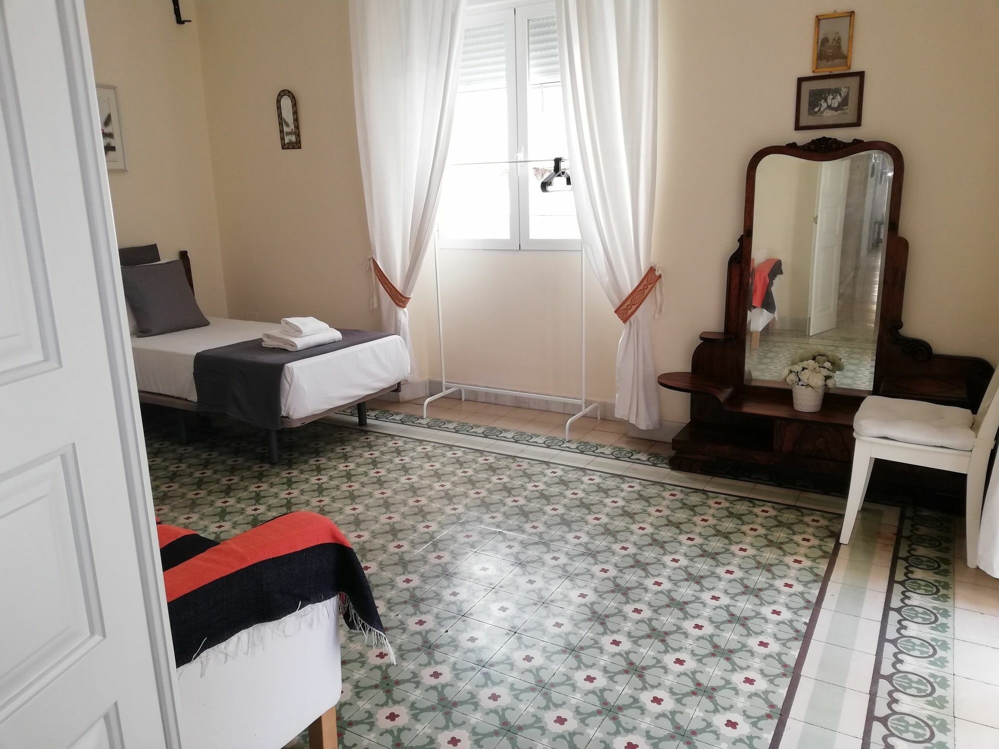 Apartment Letmalaga Economy Soho Malaga