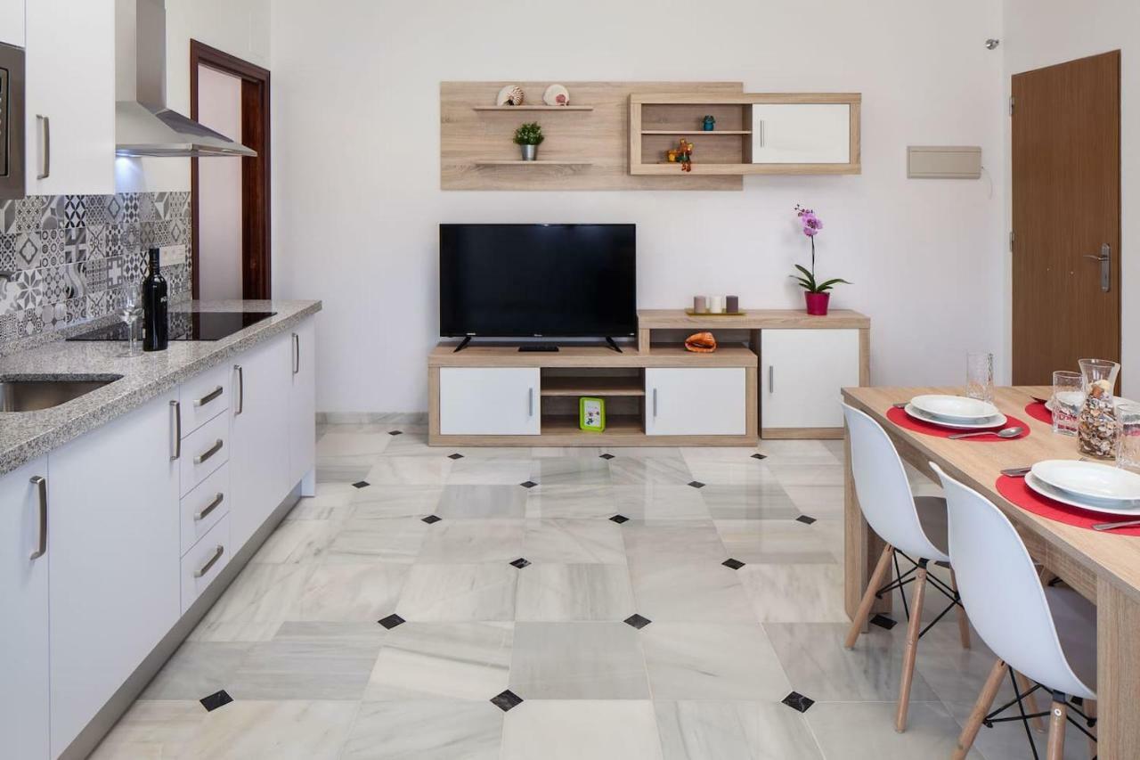 Apartamento Wintowinrentals Comforts Center *
