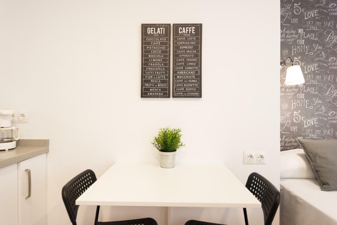 Apartamento Lu&cia Malagueta 2 *
