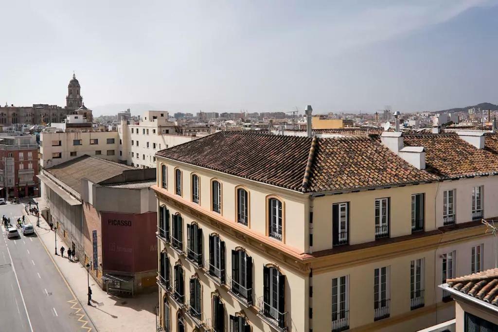 Luxury Merced By Nagoa Homes Apartment Malaga