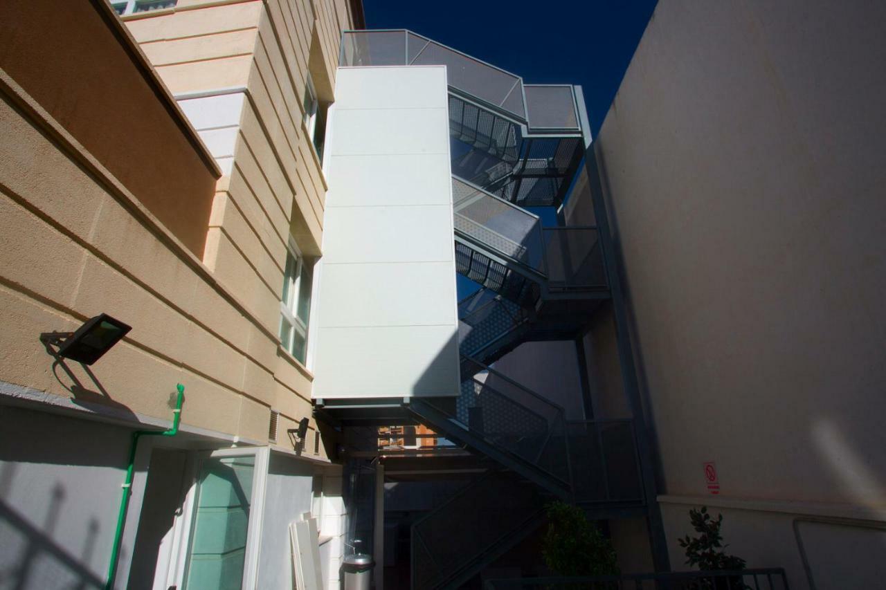Apartamento Residencia Universitaria Alboran