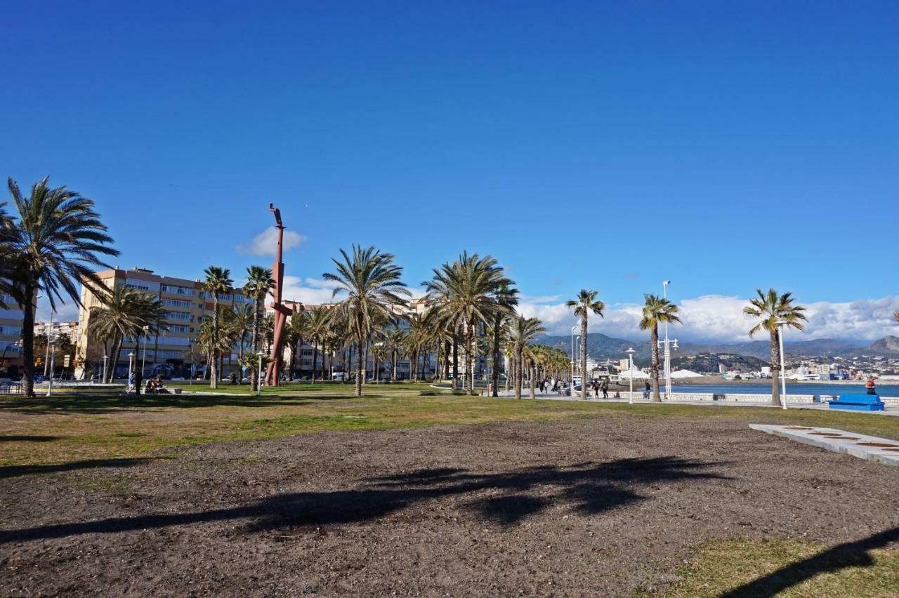 Modern & Stylish Loft With Breathtaking Views Free Wifi - Close To The Sea Apartamento Málaga