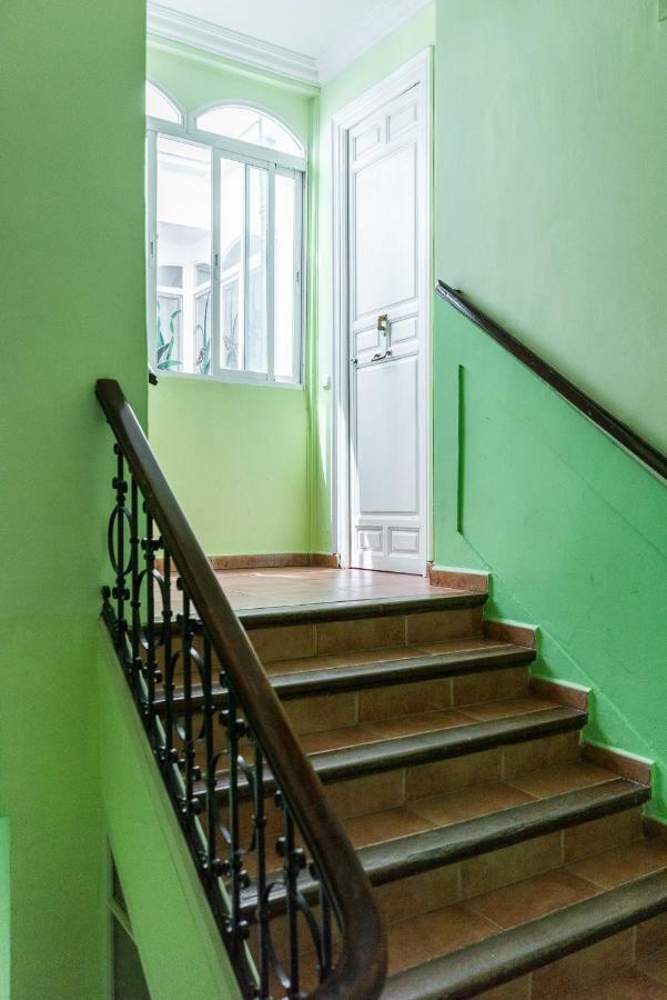 9 Calle Correo Viejo Apartamento *