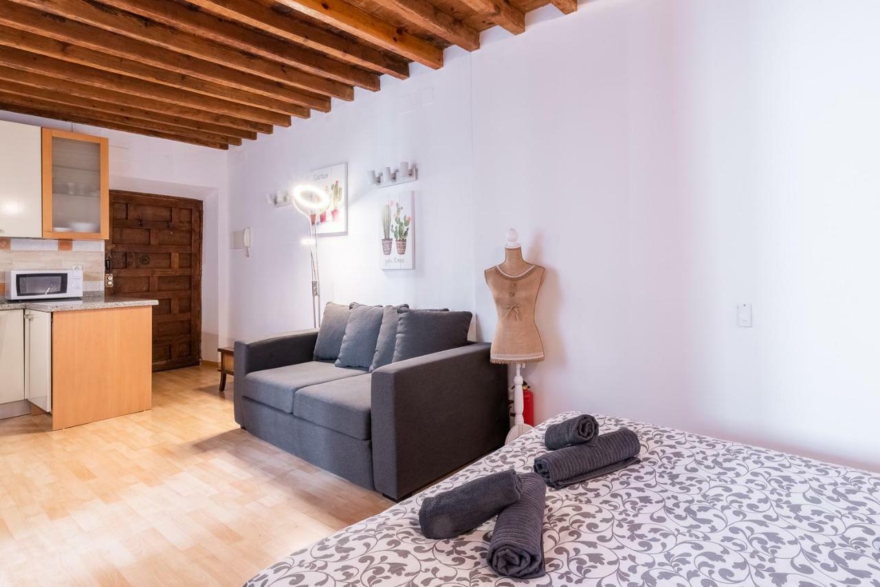 9 Calle Correo Viejo Apartamento *