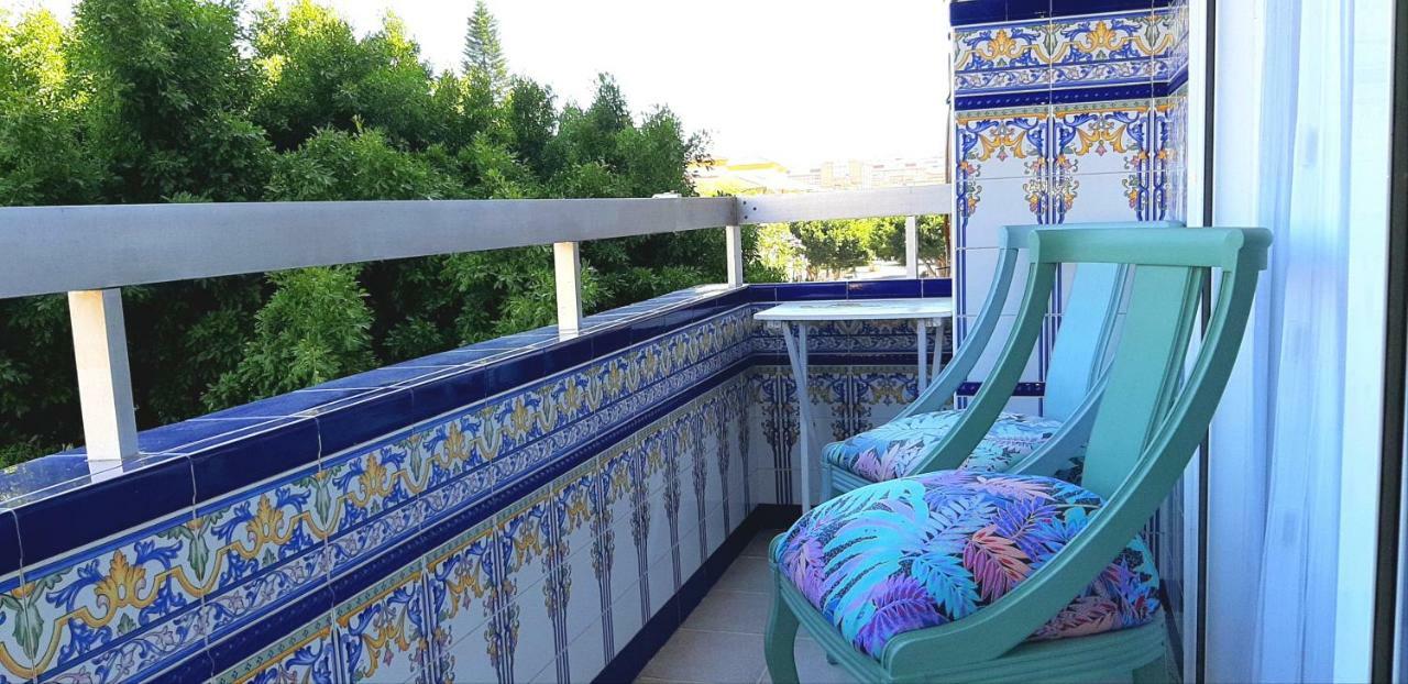 Apartamento Huelin- Piso Con Terraza 3ª Linea De Playa
