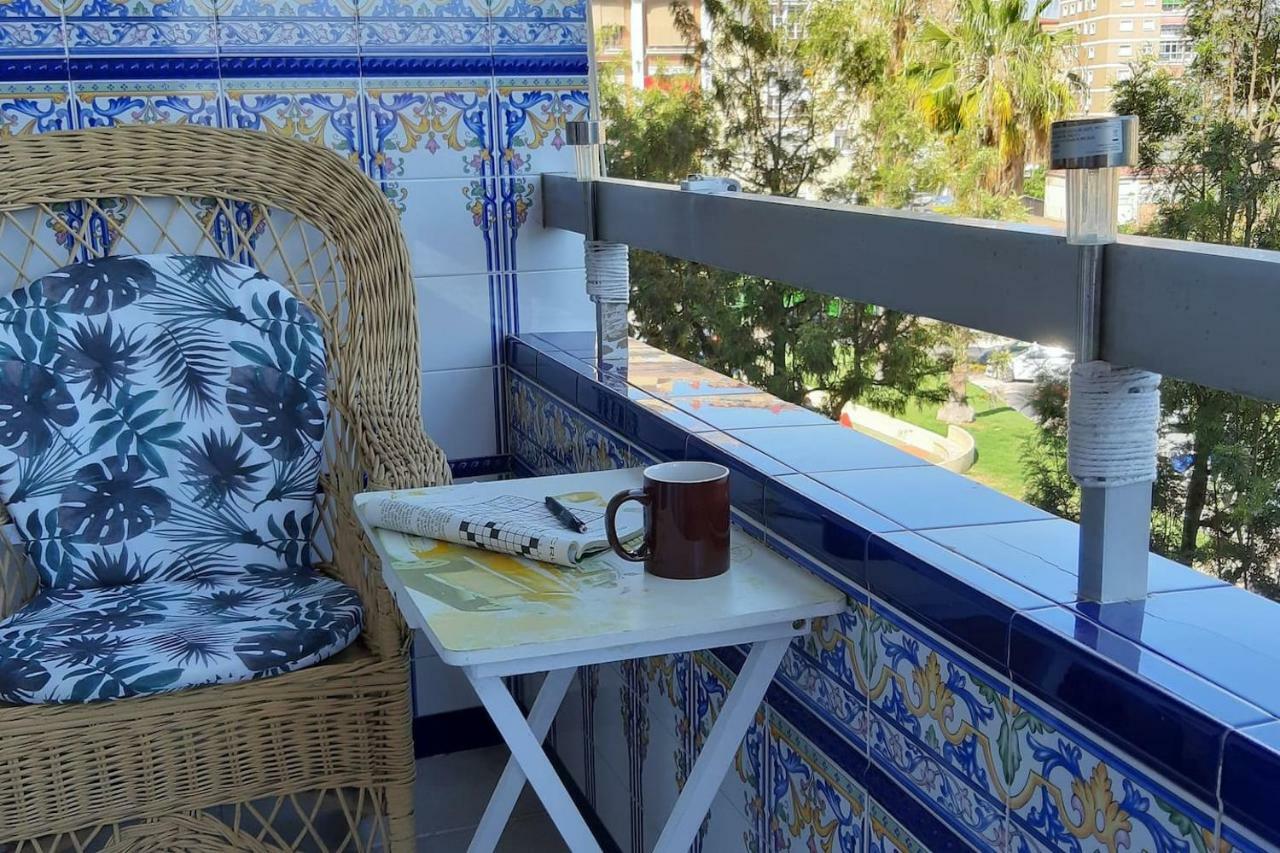 Apartamento Huelin- Piso Con Terraza 3ª Linea De Playa *