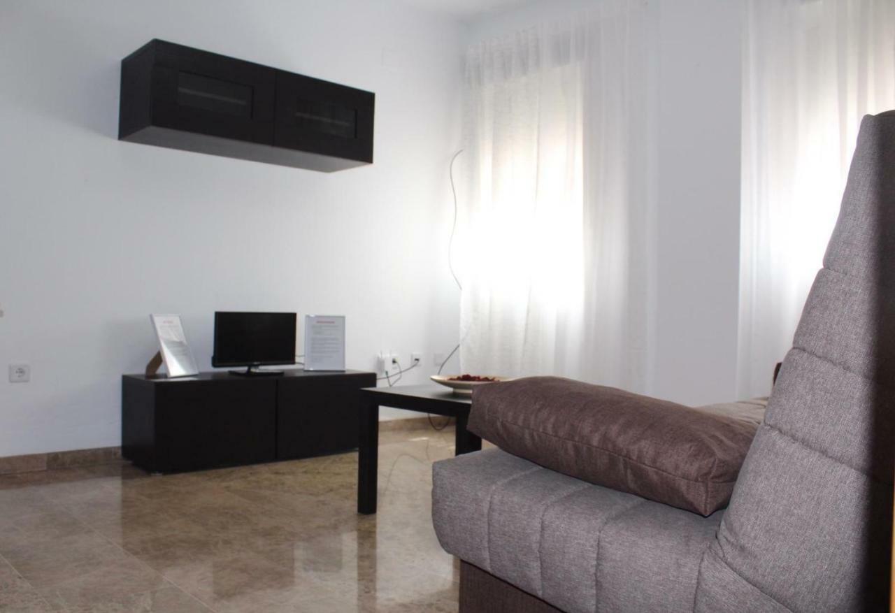 Amazing And Clean Studio Very Close To Center Apartment