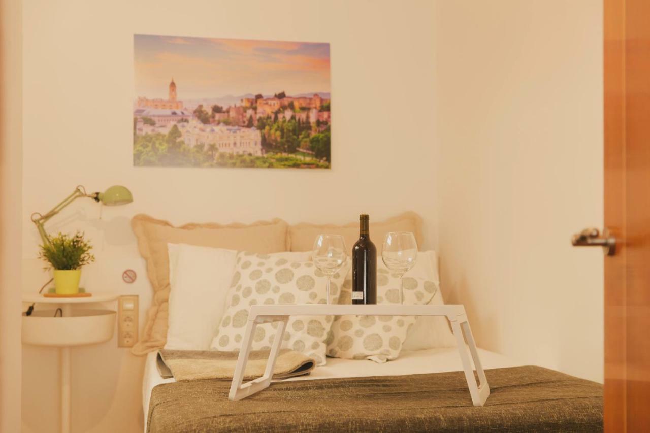 Homestay De Invitados De Casa Tais Malaga