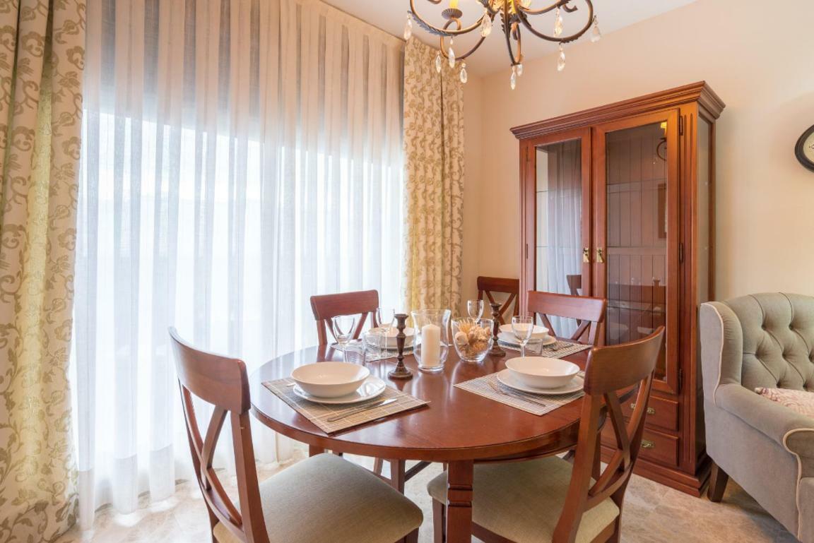 Keywise Perfect Location Next To Maria Zambrano Station, , ,pool And Free Parking Apartamento Málaga