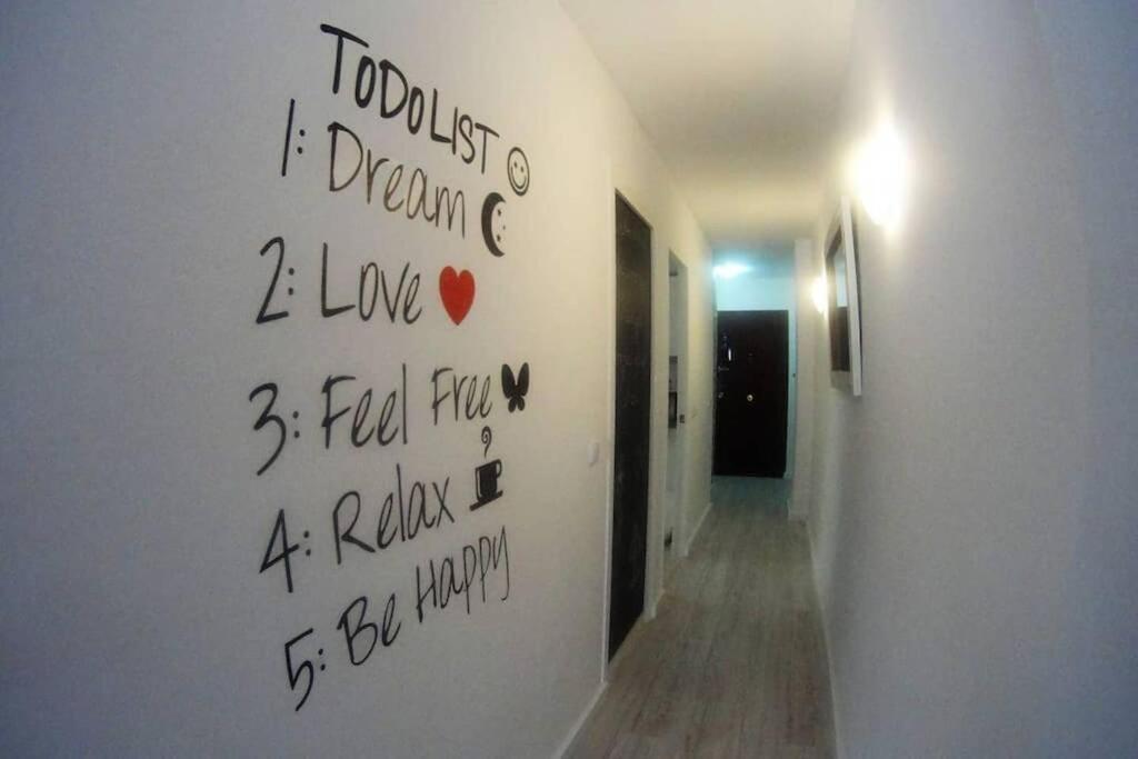 Center Big Apartment-family & Friends-5 Beds * Málaga