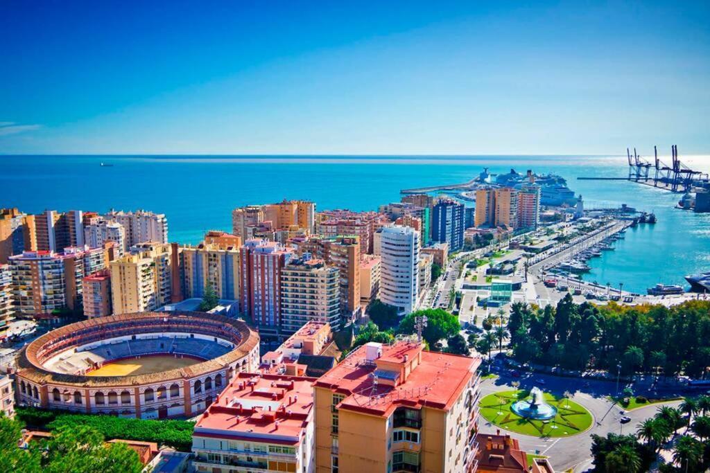 Center Big Apartment-family & Friends-5 Beds Apartamento Málaga